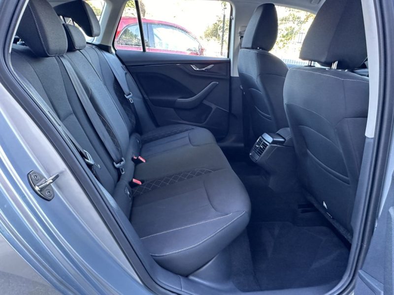 SKODA KAMIQ 1.0 TSI 110 AMBITION  2023