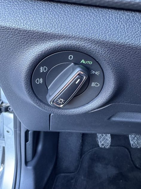 SKODA KAMIQ 1.0 TSI 110 AMBITION  2023