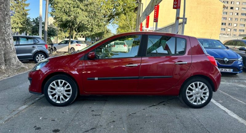RENAULT CLIO III 1.5 dCi 85 eco2 EXCEPTION
