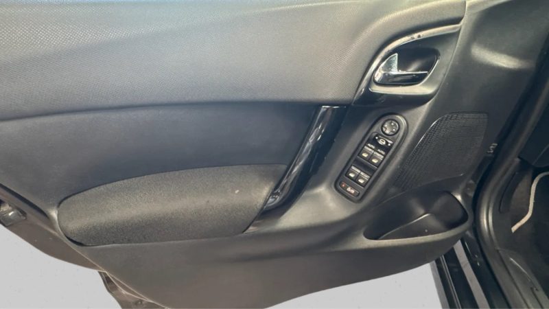 CITROËN C3 II EXCLUSIVE BVA 1.4 HDI 70 EXCLUSIVE BVA BMP5 VISIOSPACE