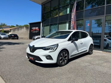 RENAULT CLIO V Evolution 145 ch 1.6 E-Tech Hybrid CarPlay / Radars de recul / Feux LED Pure Vision