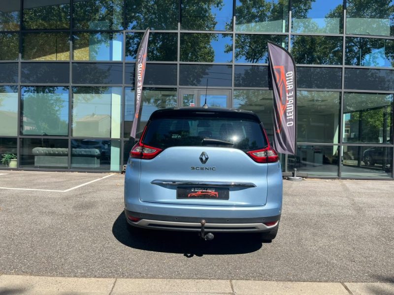 RENAULT GRAND SCÉNIC IV 150 ch Intens 7 PLACES 1.7 Blue dCi Affichage tête haute / Attelage / Caméra