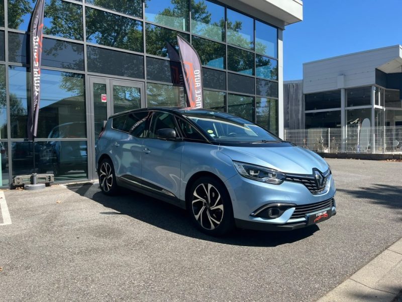 RENAULT GRAND SCÉNIC IV 150 ch Intens 7 PLACES 1.7 Blue dCi Affichage tête haute / Attelage / Caméra