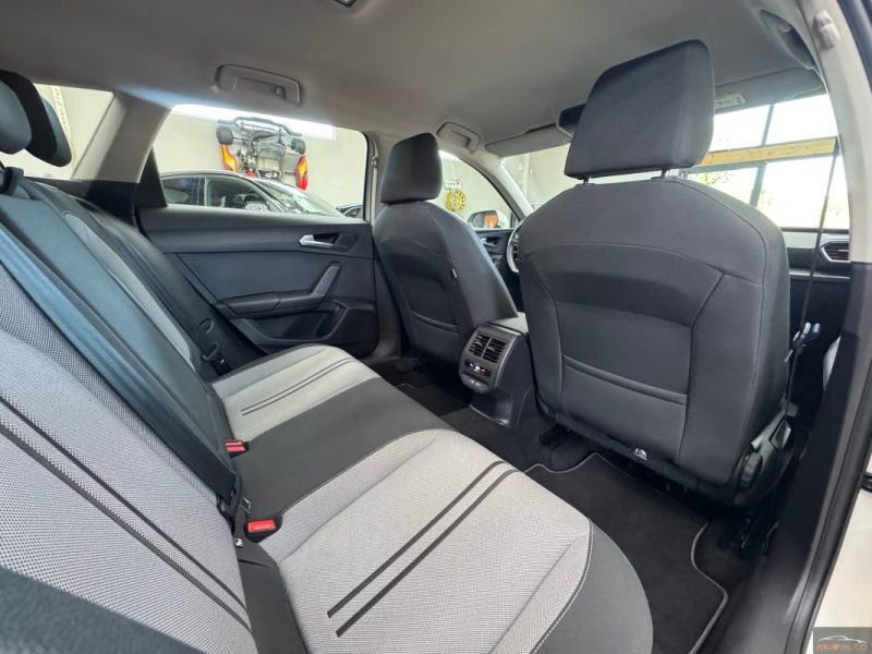 SEAT LEON ST 2.0 TDI 150CV BUSINESS DSG CAMERA / APPLE CARPLAY - GARANTIE 12 - 60 MOIS