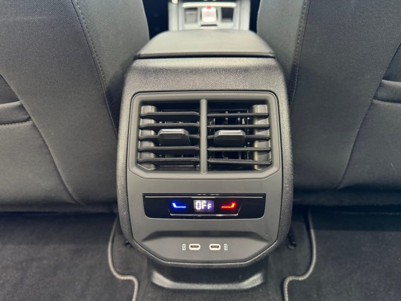 SEAT LEON ST 2.0 TDI 150CV BUSINESS DSG CAMERA / APPLE CARPLAY - GARANTIE 12 - 60 MOIS