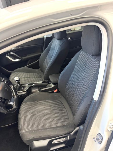 PEUGEOT 308 II 1.2 STYLE 110  CV S&S BVM6 2019