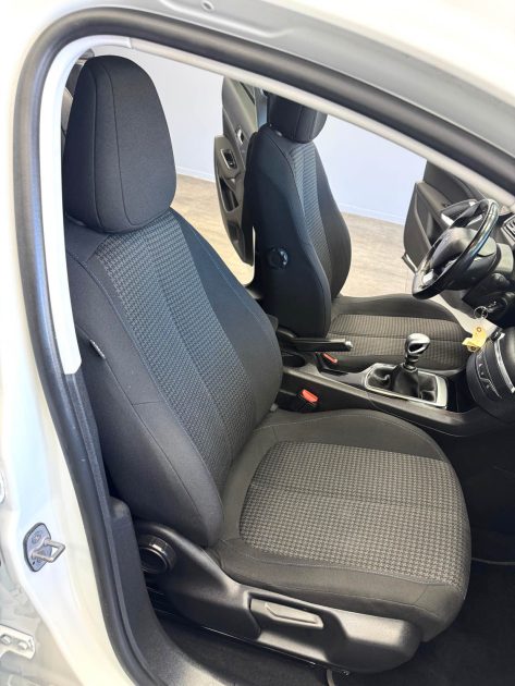 PEUGEOT 308 II 1.2 STYLE 110  CV S&S BVM6 2019