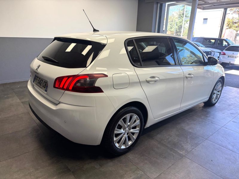 PEUGEOT 308 II 1.2 STYLE 110  CV S&S BVM6 2019