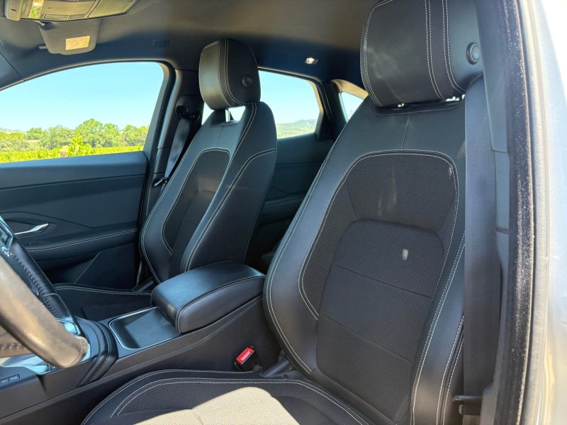 JAGUAR E-PACE D150 AWD / CARPLAY / SUIVI JAGUAR