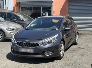 KIA CEE-D 1.4i 100 cv - Garantie 12 mois - ISG STYLE  