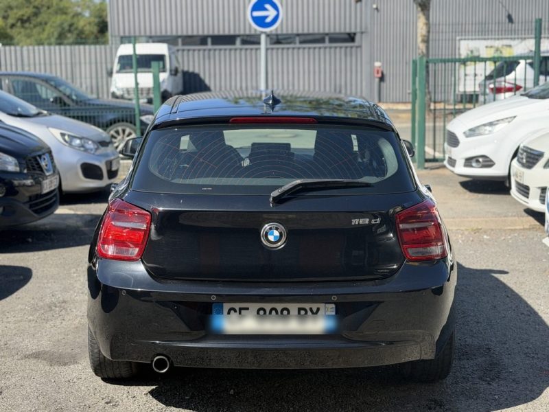 B.M.W. SERIE 1 118D 2.0 143 cv - Garantie 12 mois - Pack Sport