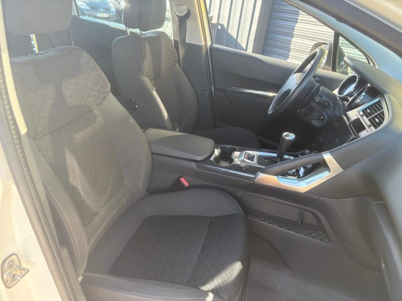 PEUGEOT 3008 1.6 HDI 115 NAPAPIJRI 2014