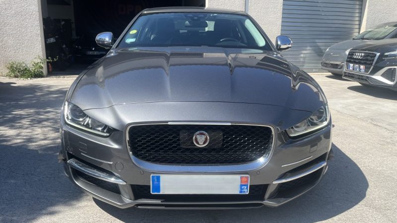 JAGUAR XE 2.0L D 180 PURE BA 2017