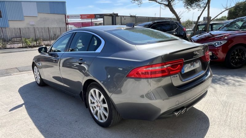 JAGUAR XE 2.0L D 180 PURE BA 2017