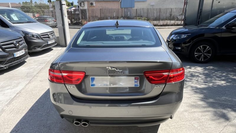 JAGUAR XE 2.0L D 180 PURE BA 2017