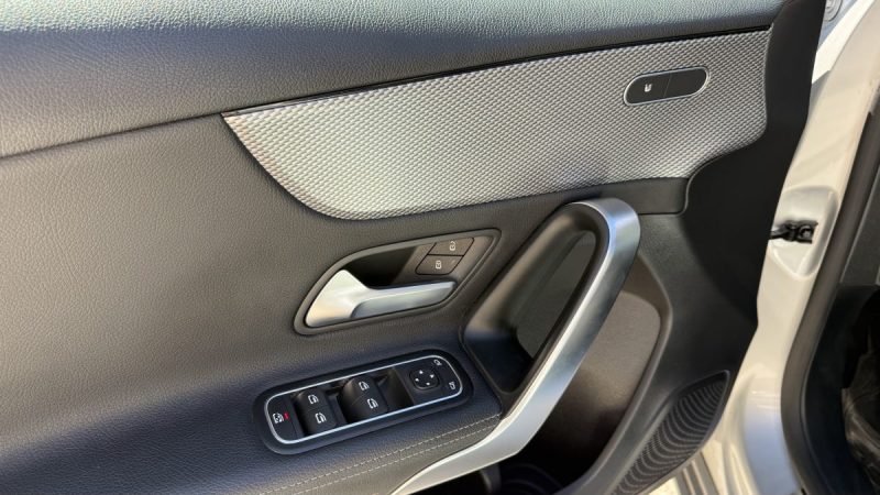 MERCEDES CLASSE A 200D PROGRESSIVE LINE 7G-DCT 2018