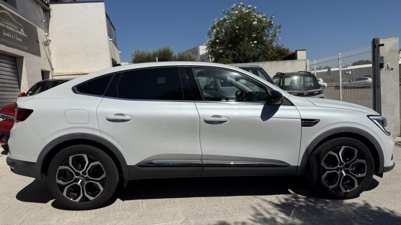 RENAULT ARKANA 1.6 E-TECH 145 ZEN 2022