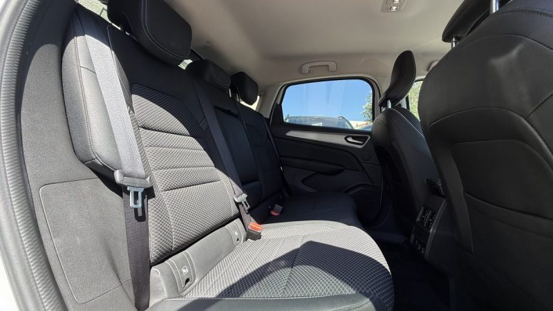 RENAULT ARKANA 1.6 E-TECH 145 ZEN 2022