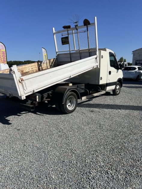 IVECO 35C11 BENNE 2012