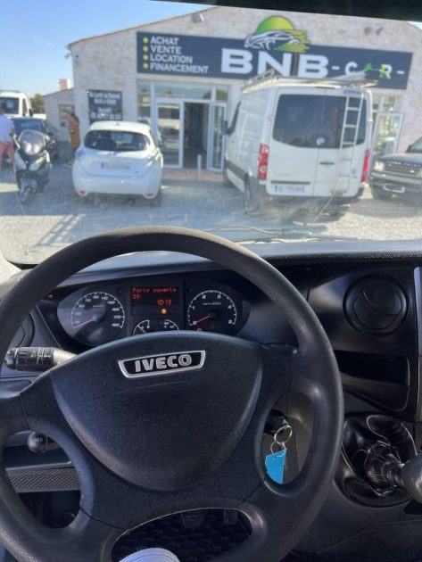 IVECO 35C11 BENNE 2012