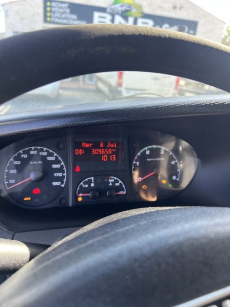IVECO 35C11 BENNE 2012
