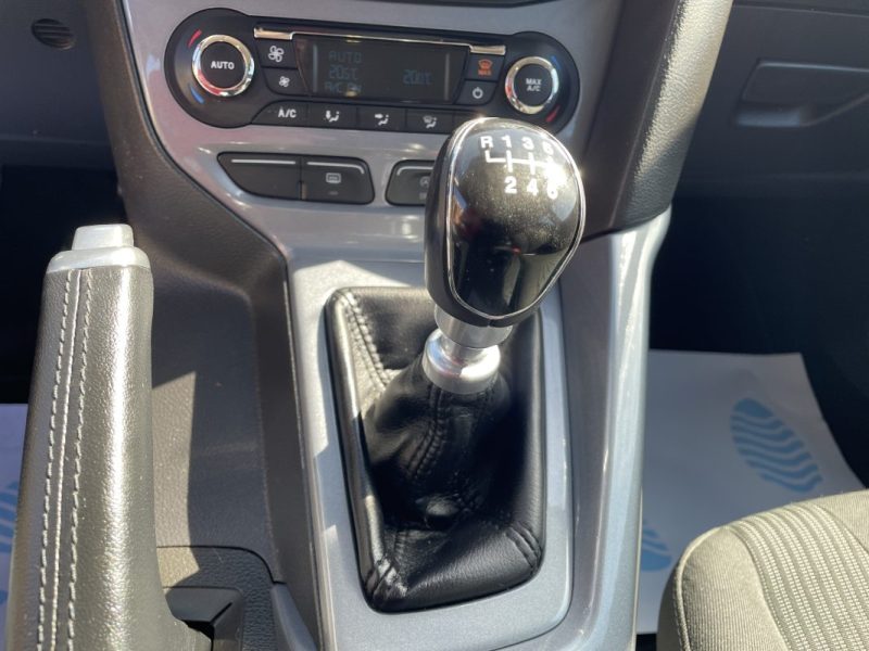 FORD FOCUS 1600 TDCI 115 TREND S AND S 2012