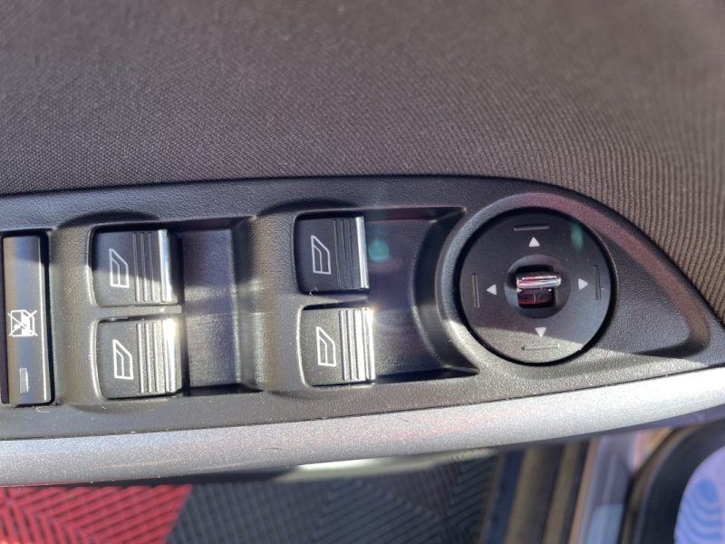 FORD FOCUS 1600 TDCI 115 TREND S AND S 2012