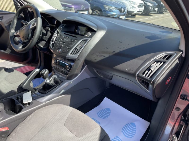 FORD FOCUS 1600 TDCI 115 TREND S AND S 2012
