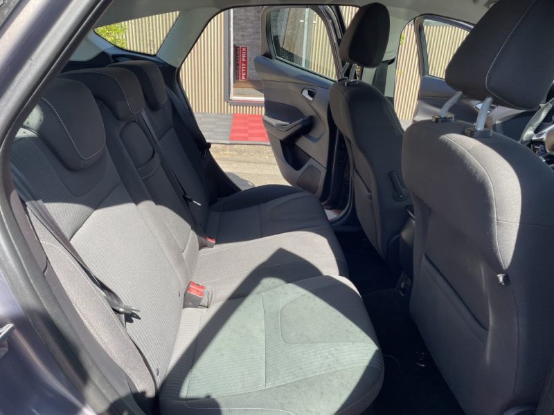 FORD FOCUS 1600 TDCI 115 TREND S AND S 2012