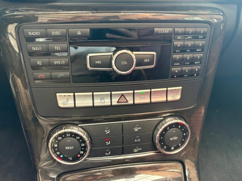🚗 MERCEDES SLK 200 ⚙️ 🪑 Cuir rouge ♨️ Sièges chauffants