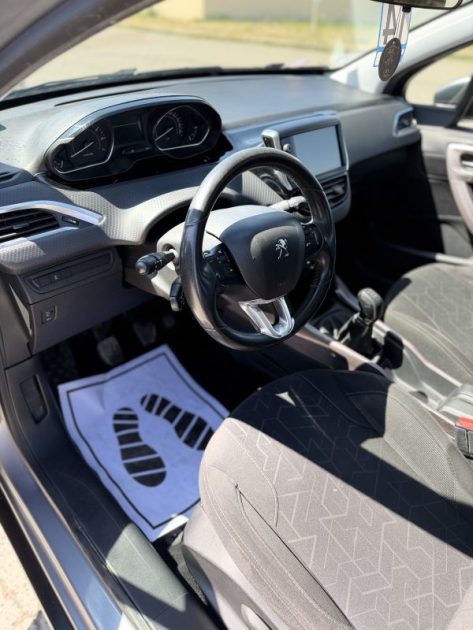 PEUGEOT 2008 1.2 VTI 82 ACCESS 🇫🇷