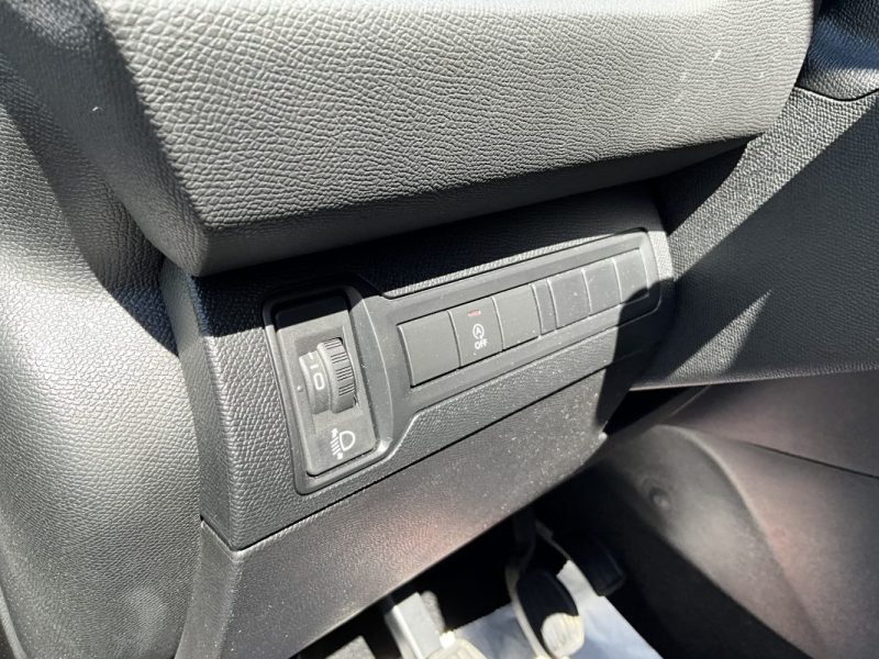 PEUGEOT 308 1.5 BLUE HDI 100 CV ACTIVE BUSINESS