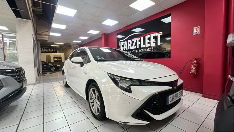 TOYOTA COROLLA BERLINE HYBRIDE 2.0 DYNAMIC BUSINESS 180cv/1 ERE MAIN/TVA RECUPERABLE