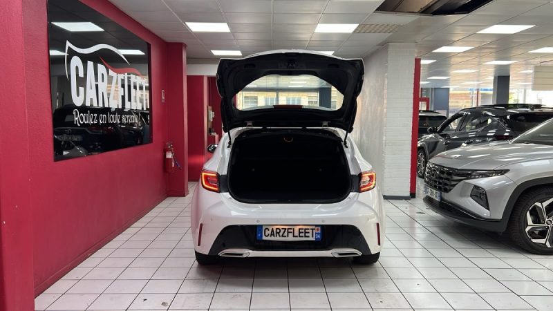 TOYOTA COROLLA BERLINE HYBRIDE 2.0 DYNAMIC BUSINESS 180cv/1 ERE MAIN/TVA RECUPERABLE
