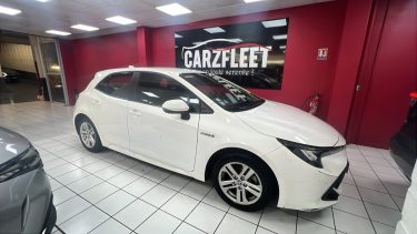 TOYOTA COROLLA BERLINE HYBRIDE 2.0 DYNAMIC BUSINESS 180cv/1 ERE MAIN/TVA RECUPERABLE