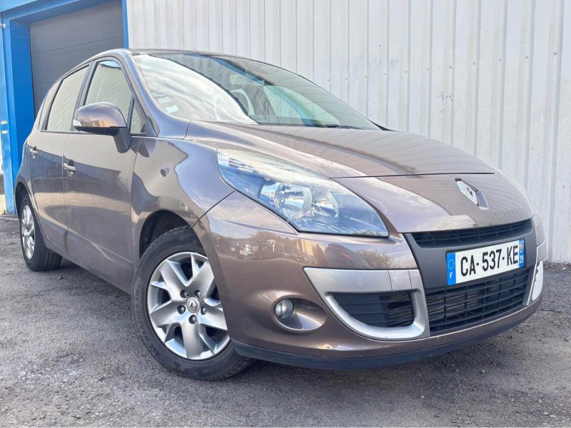 RENAULT SCENIC III 1.5 DCI 110 EXPRESSION 2012