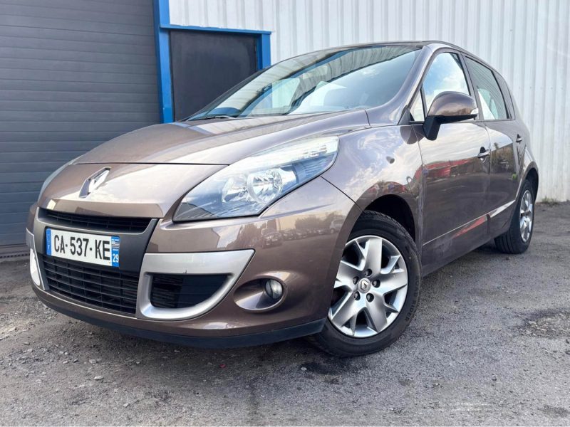 RENAULT SCENIC III 1.5 DCI 110 EXPRESSION 2012