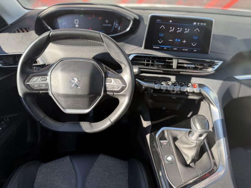 PEUGEOT 3008 1.2 PURETECH - 12V TURBO 2018