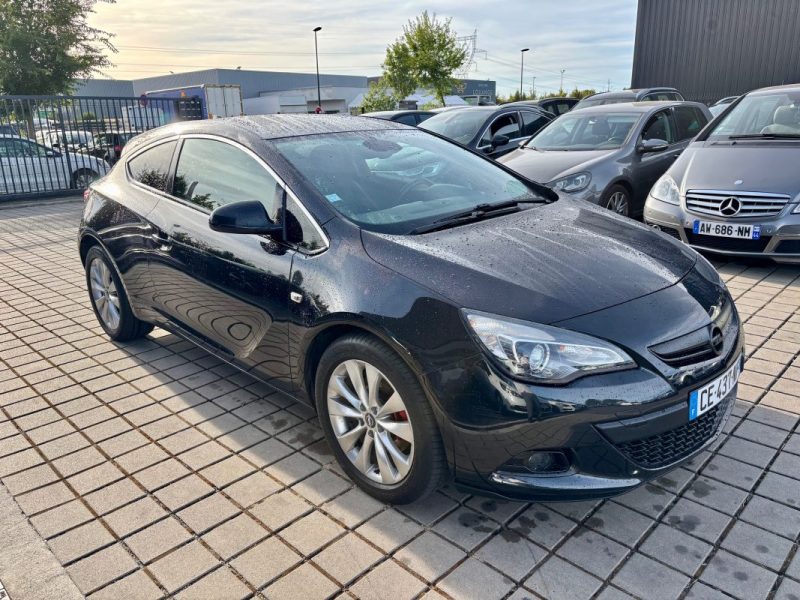 OPEL ASTRA GTC 1.4 TURBO 140 SPORT STOP AND START 2012