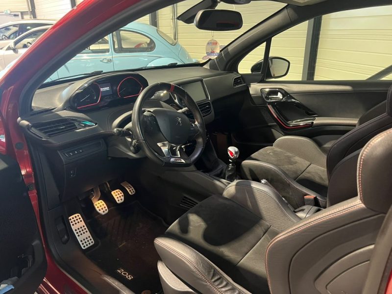 PEUGEOT 208 GTI - 1.6 THP - 208 cv - BPS - 2018 - 156 000 Km - Carplay - Caméra de recul