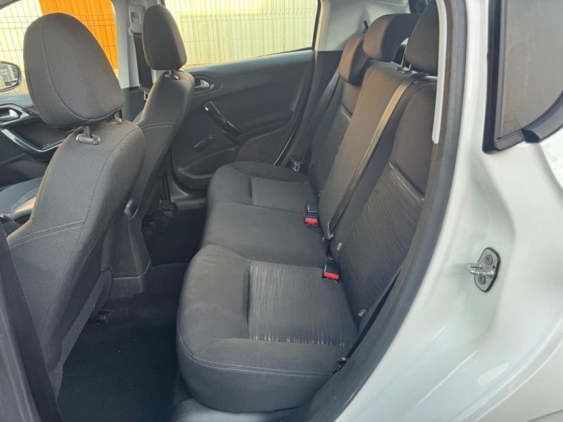 PEUGEOT 208 HDI 100CV ACTIVE