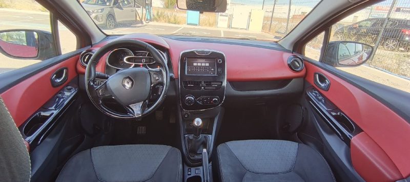 RENAULT CLIO IV 1.5 DCI 75 AUTHENTIQUE 2013