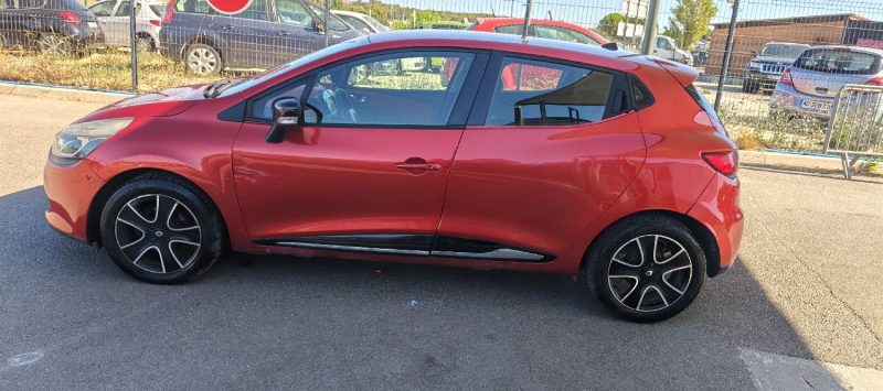 RENAULT CLIO IV 1.5 DCI 75 AUTHENTIQUE 2013