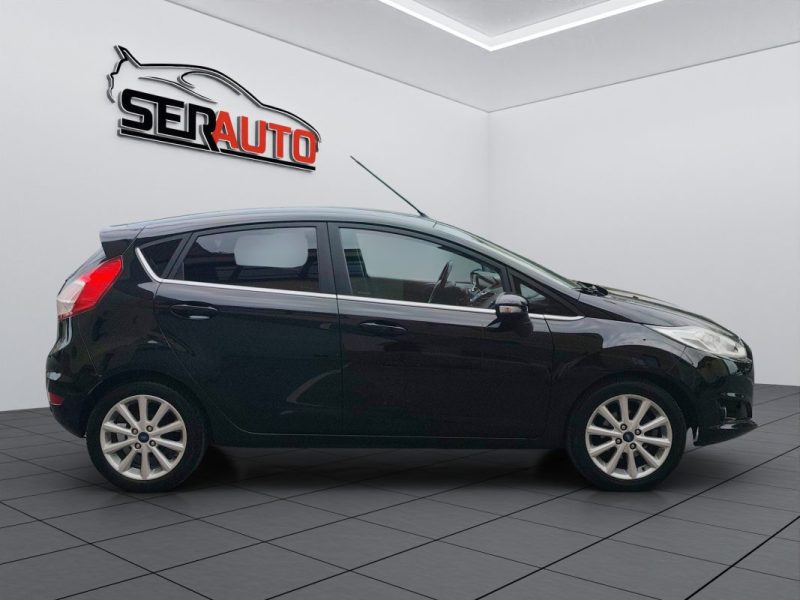FORD FIESTA V 1.0 ECOBOOST 100 TITANIUM 