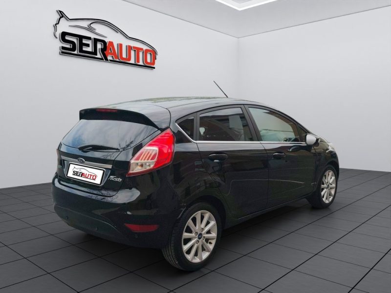 FORD FIESTA V 1.0 ECOBOOST 100 TITANIUM 