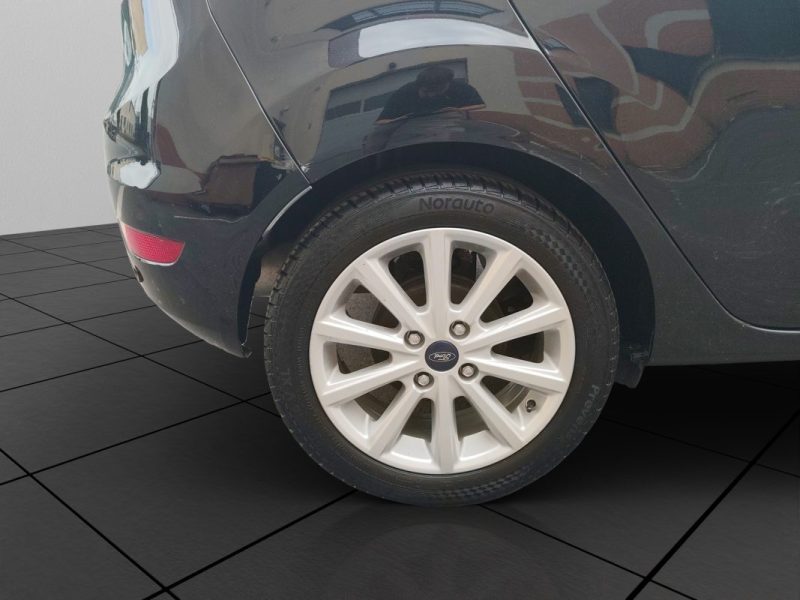 FORD FIESTA V 1.0 ECOBOOST 100 TITANIUM 