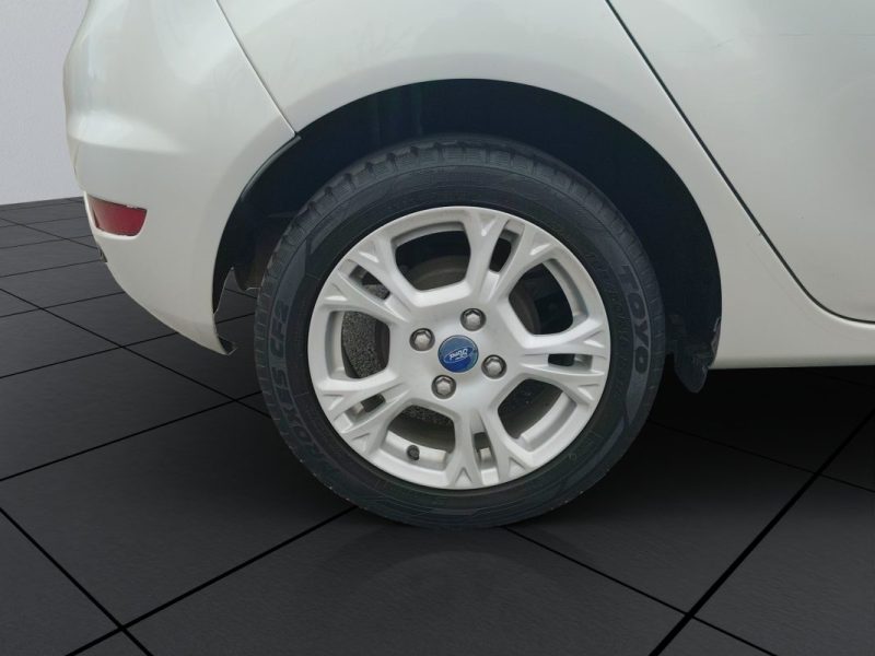 FORD FIESTA V 1.5 TDCI 75 AMBIENTE 