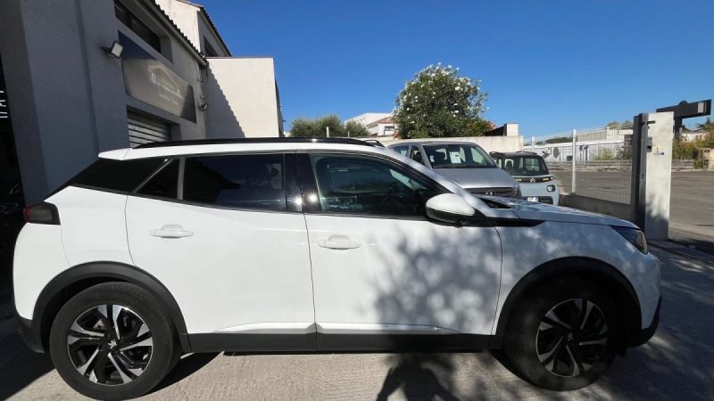 PEUGEOT 2008 II 1.5 BLUE HDI 110 ALLURE 2021