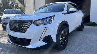 PEUGEOT 2008 II 1.5 BLUE HDI 110 ALLURE 2021