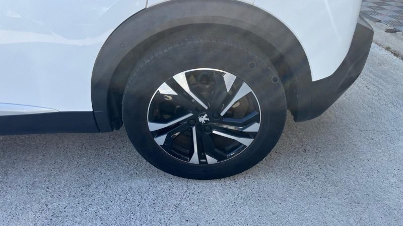 PEUGEOT 2008 II 1.5 BLUE HDI 110 ALLURE 2021